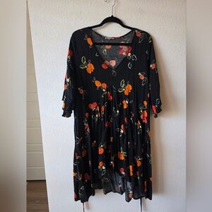 Comfy Black Plus Size High Low Dress With Peaches